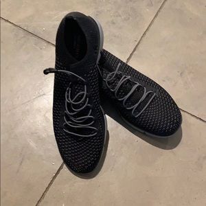 Woman’s Merrell shoes